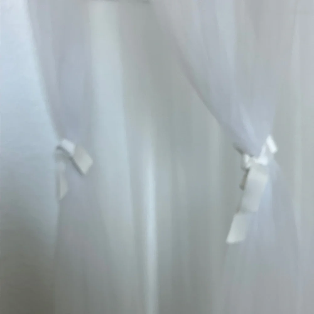 Pottery Barn Kids withe Canopy bow - Picture 4 of 5